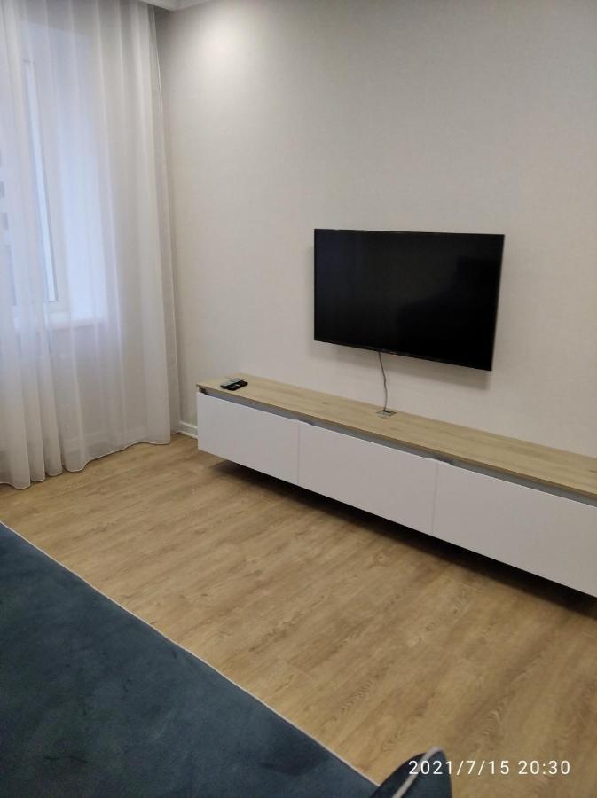 Ferienwohnung Жк Версаль Парк Irpin Exterior foto