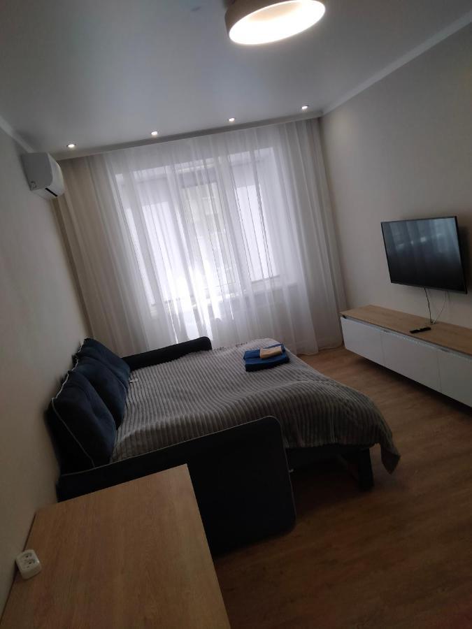 Ferienwohnung Жк Версаль Парк Irpin Exterior foto