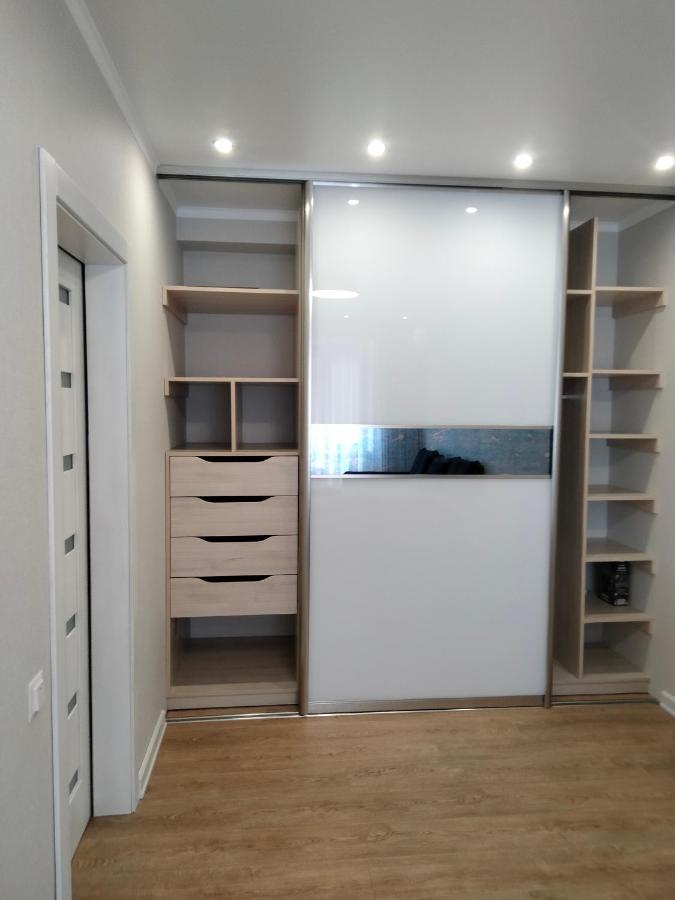 Ferienwohnung Жк Версаль Парк Irpin Exterior foto